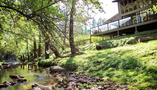 Greenspaces, Deck w/River & Mt VIEWS, Trails, Near Water Wheel Hiking Trailhead
