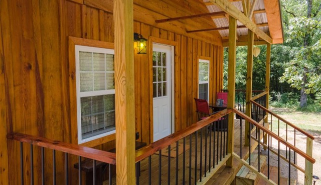 Halfmoon Hideaway-Cozy 2 bdr cabin Mena AR