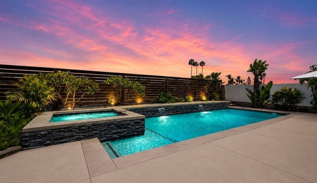 Harbor Isle Beauty - Minutes To Huntington Beach