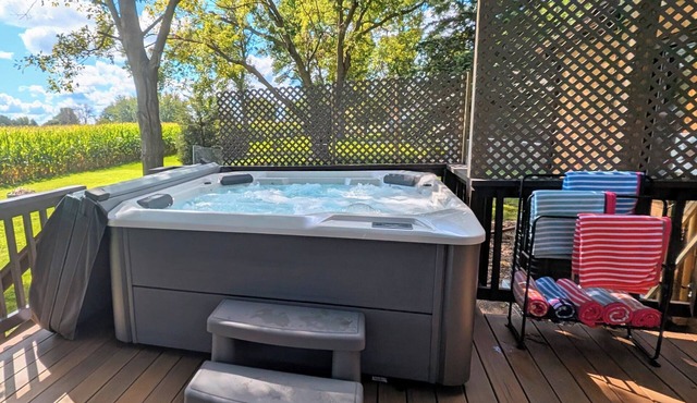 Hot Tub Hideaway