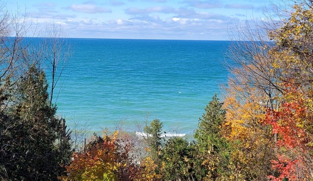 Huron Blue Lakehouse - Private & secluded lakefront home in Goderich