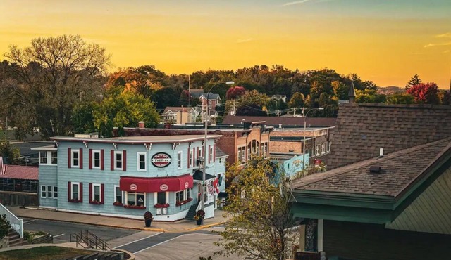 JUNE JULY 2026-NEW BOOKING SPECIAL at The Belvedere just Steps to downtown.