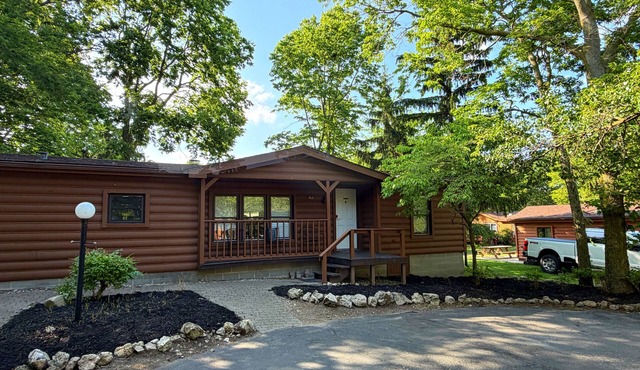 Just Remodeled—Steps From Pool! | 10 ppl | IC65