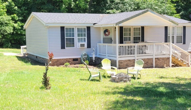 Kettle Creek Kottage. Welcome to our one story home with a wheelchair ramp.