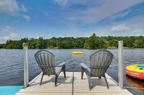 Lake Arbutus! Game Room, Hot Tub and Pontoon!