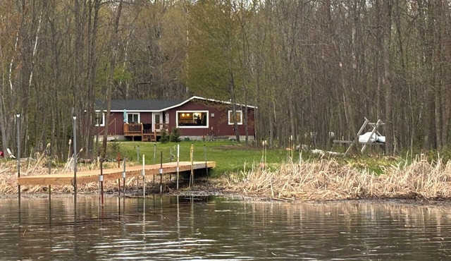 Lake Front Cabin with Private Dock