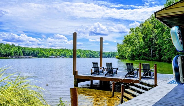 Lakefront Lake Anna | Dock, Kayaks, Calm Cove