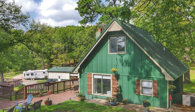 Lakefront Cabin: Boat Dock, Pool & Hot Tub