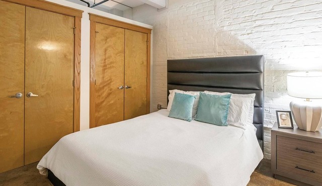 Landing | Amazing 2BD, Gym, Pool