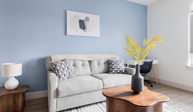 Landing | Beautiful 1BD, Gym, Game Room