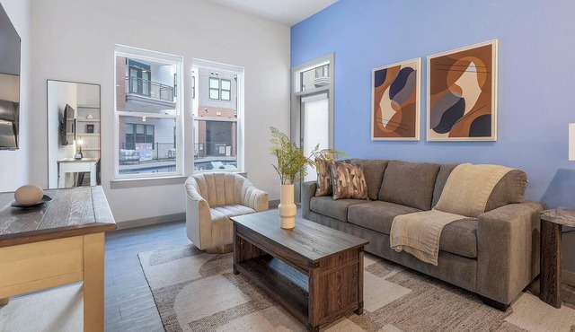 Landing | Incredible 1BD, Rooftop Lounge