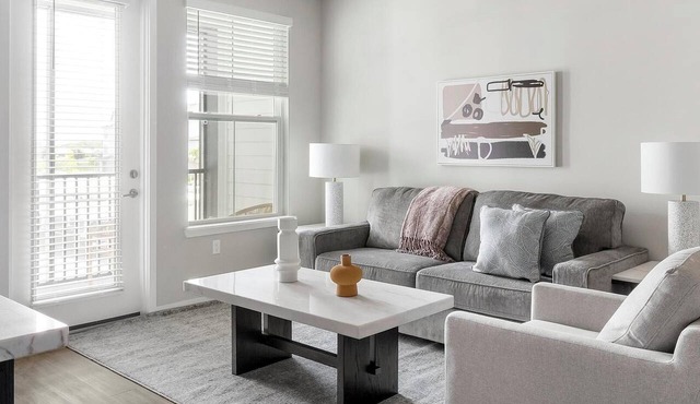 Landing | Incredible 1BD, Gym, Clubhouse