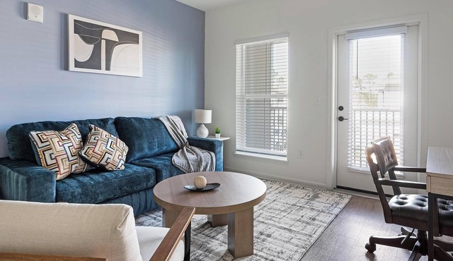Landing | Modern 2BD, Yoga Studio, Gym