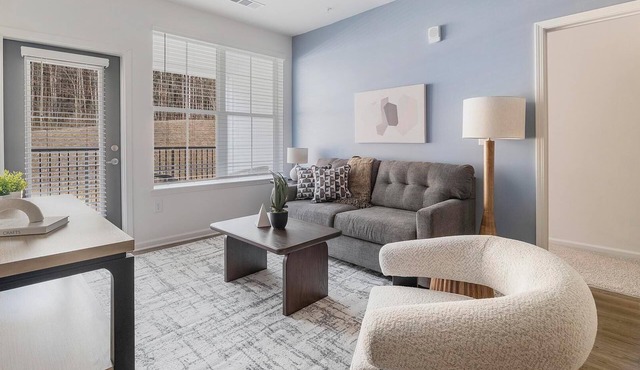 Landing | Stunning 2BD, Clubhouse, Gym