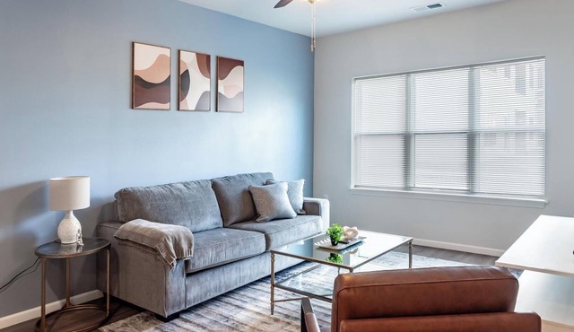 Landing | Stunning 2BD, Courtyard, Pool