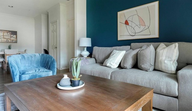 Landing | Stunning 2BD in Bee Cave
