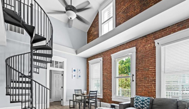 Main Street Apartment For up to 8 guests!
