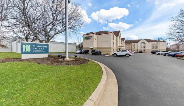 MainStay Suites Cincinnati Blue Ash