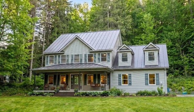 Maple Mountain Getaway