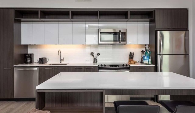 Mins from Home Depot | Reston Town Center | Heart of Reston