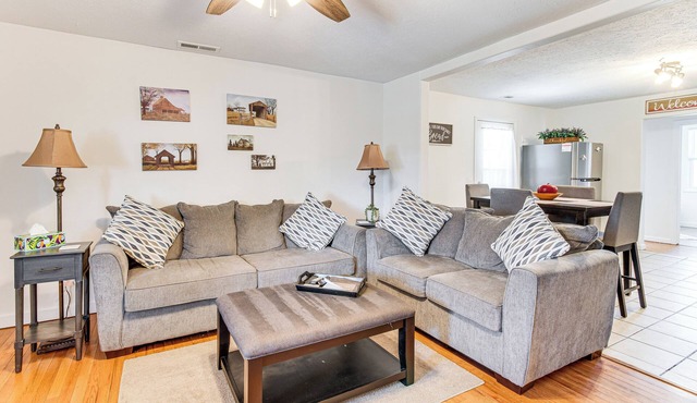 Mins to Local Attractions: Pet Friendly w/ Yard!