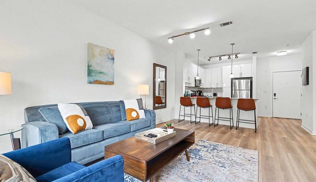 Modern 1BR in Downtown Stamford | Pool + Gym