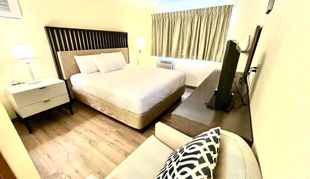 Moline Bell Hotel