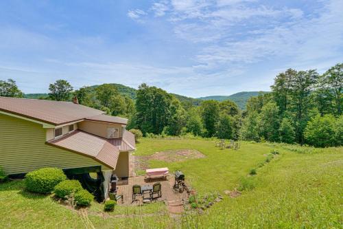 Mountain Retreat Near Cherry Springs w/Game Room