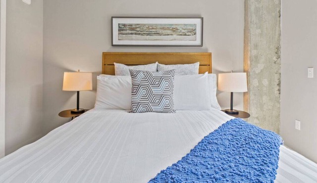 Navy Yard DC Stay | Steps to Nationals Park | Modern Comfort w/Rooftop Views