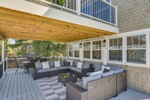New England Cottage! Water Views & Decks