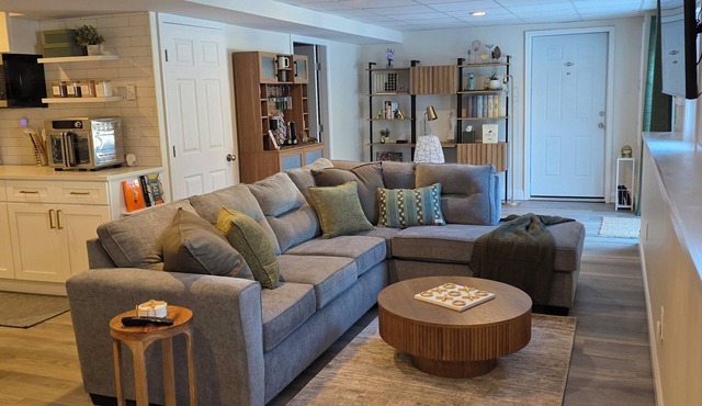 New Flat ~15 Mins from Boston Stadium/World Cup!