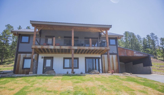 New house with great views and awesome accommodations