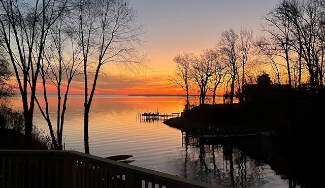 Newly updated waterfront home in Montross!
