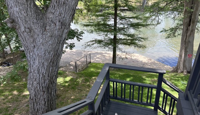 *on the River, Canoe, Minutes from whitewater!, Fire pit