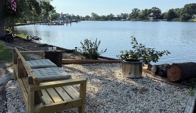 Private Chesapeake Retreat, Firepit, Kayaks, View.