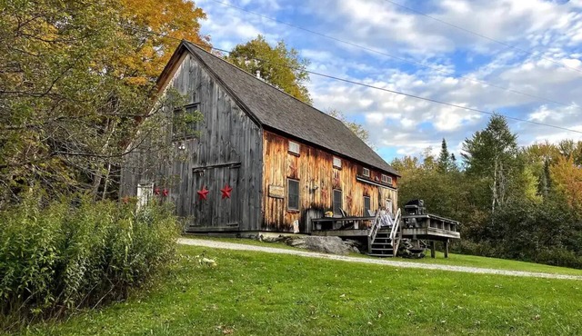 Quaint, relaxing and cozy Cabin for your getaway!