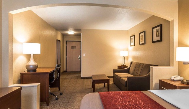 Quality Inn & Suites Bethany in Bethany