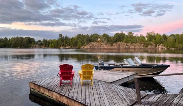 Quiet Waterfront Cottage near Parry Sound in McKellar