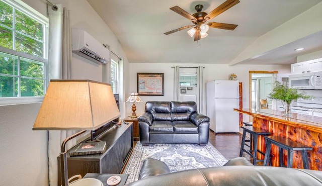 Recently Remodeled Route 66 Retreat! Claremore Gem