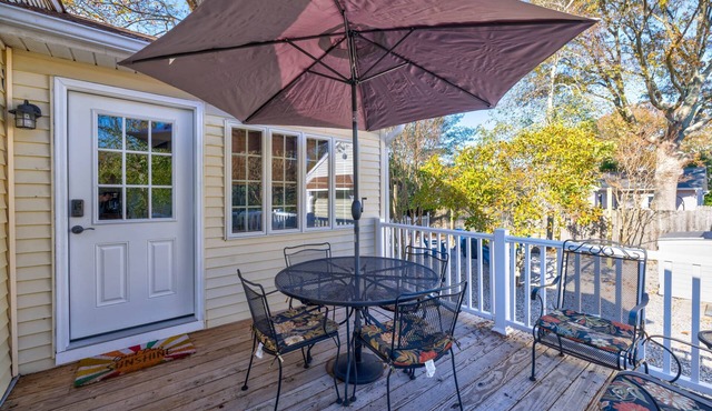 Renovated Ridgewood Bay House