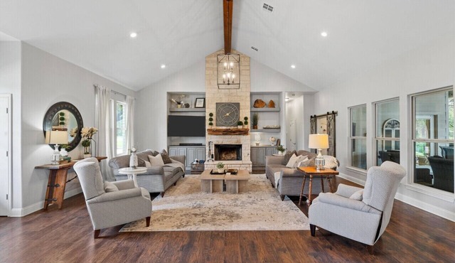 Ruby Dell Ranch - Just 10 mins from downtown Waco!