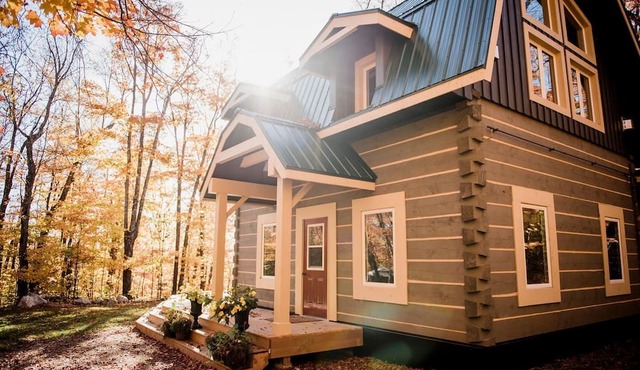 Rustic Log Cabin on All-Inclusive Camping Retreat in Ontario, Canada in South River