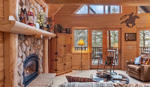 Rustic Ridge Cabin 105 - Private Woodland Retreat near Devil's Lake