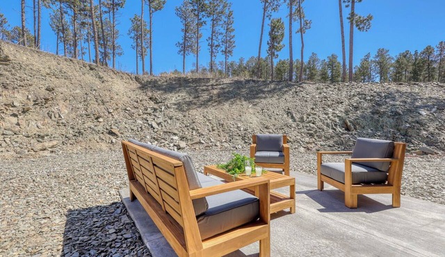 Saddle Up For Luxury 2 Bedroom - 15 Minutes to Mt. Rushmore