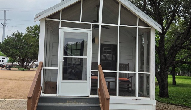 San Gabriel Cabin