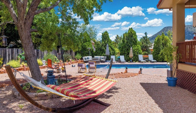 Sedona Fun: Pool, Spa, Sauna, Games Room, Golf!