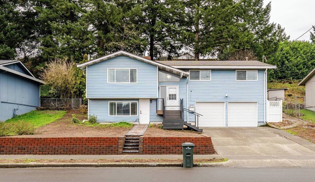 Serene 4 bedroom house with AC in charming Tacoma