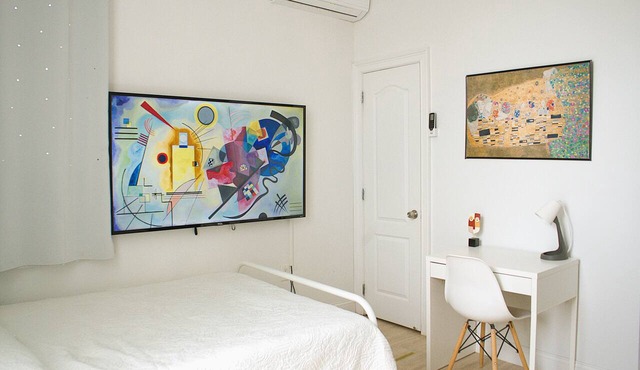 Serene Studio in Flushing on Main St with Free On-Site Parking and Laundry in Flushing