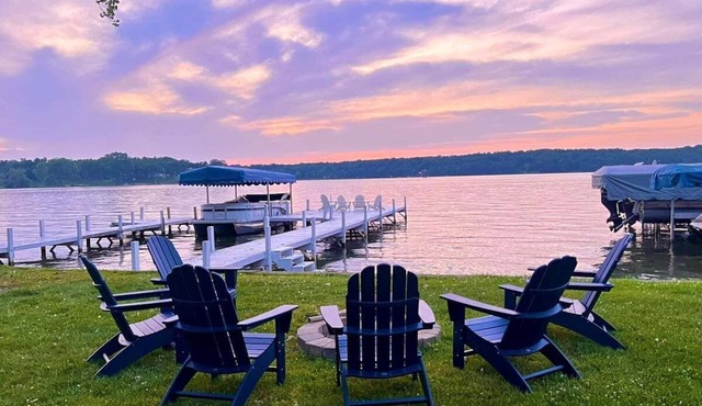 Shanahan Shores | Delavan Lakefront Cottage