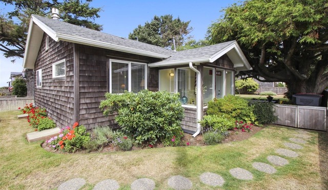 Singing Sands - Beachcomber Vacation Homes
